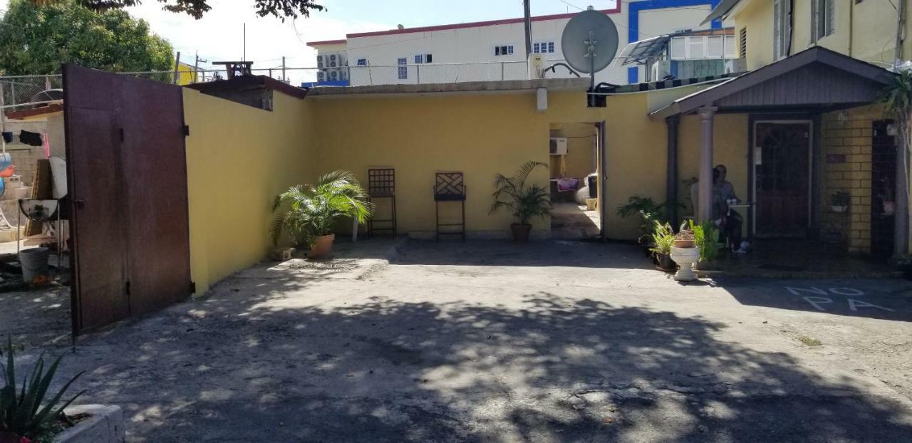 Kingston Hideaway Apartment Екстериор снимка
